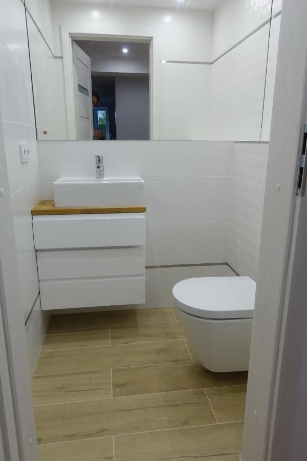 Three Rooms Apartment Cracovia Esterno foto